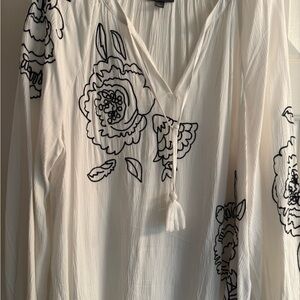 Style&Co. from Macy’s Sz Large Elegant White Floral Embroidered Women's Top